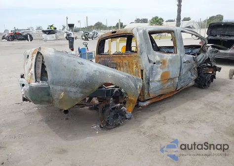 2011 Toyota Tacoma Prerunner V6 from USA, damaged, VIN 3TMJU4GN8BM123594